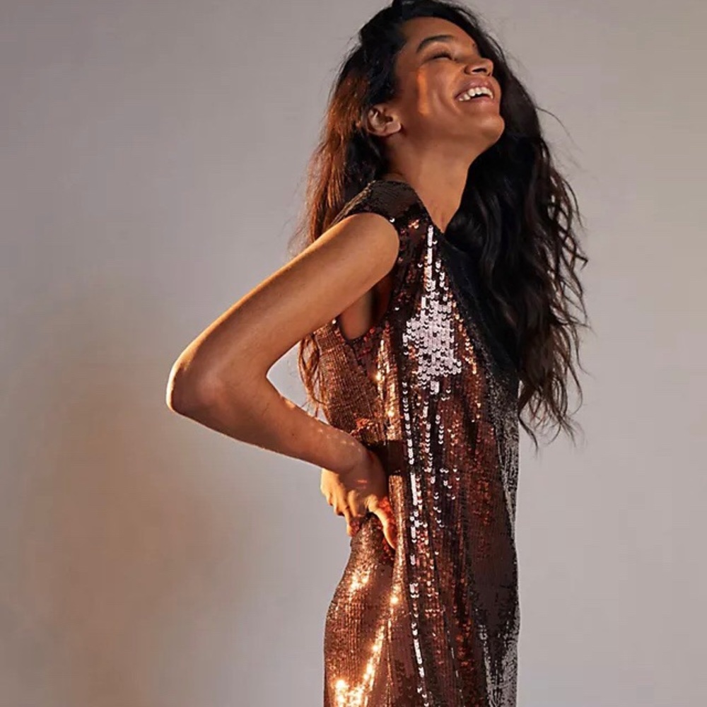 Maeve Kara Sequined Mini Dress - Wine Small (NWT)